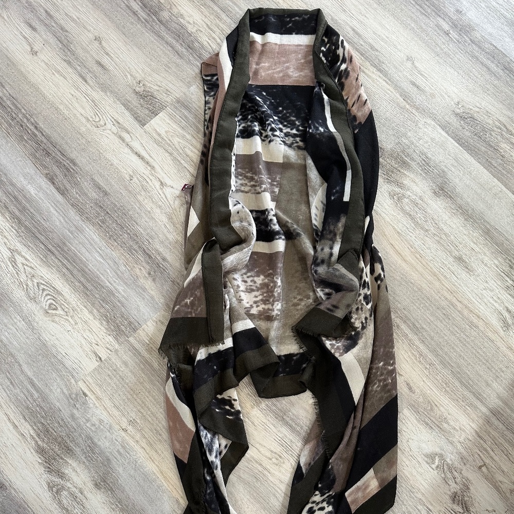 Womens scarf vest
